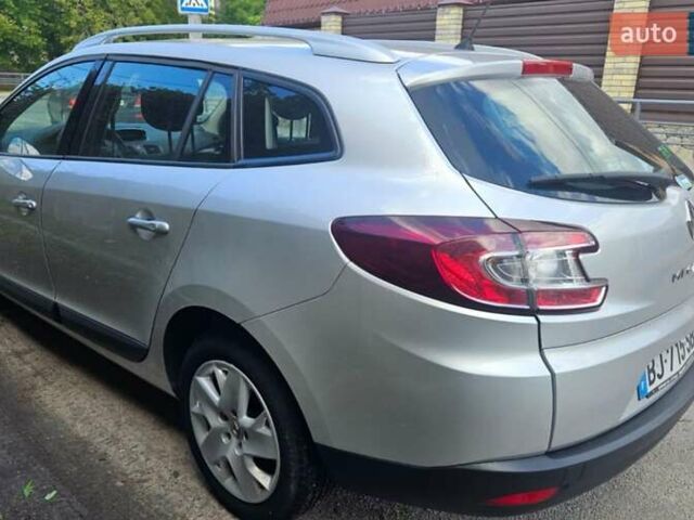 Сірий Рено Меган, об'ємом двигуна 1.5 л та пробігом 200 тис. км за 6950 $, фото 5 на Automoto.ua