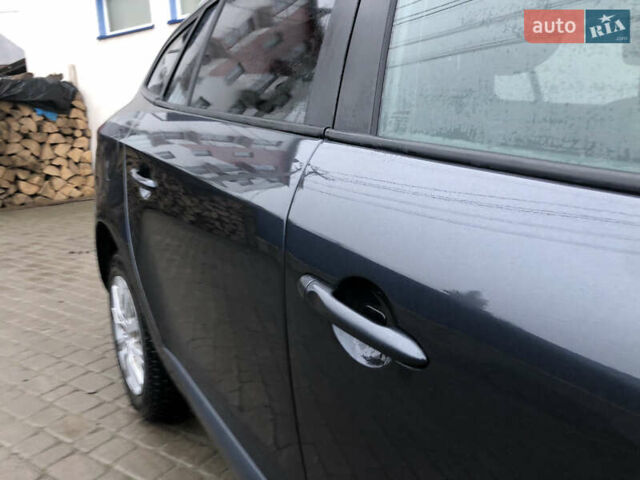 Сірий Рено Меган, об'ємом двигуна 1.46 л та пробігом 236 тис. км за 6300 $, фото 5 на Automoto.ua