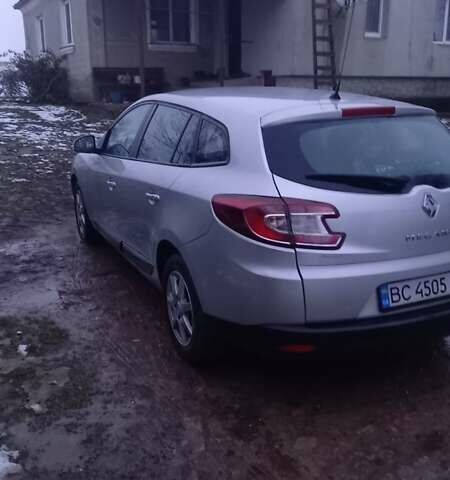 Серый Рено Меган, объемом двигателя 1.5 л и пробегом 216 тыс. км за 5500 $, фото 5 на Automoto.ua