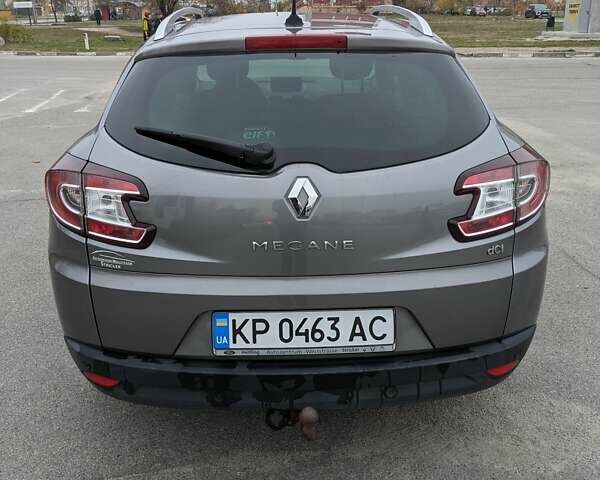 Сірий Рено Меган, об'ємом двигуна 1.87 л та пробігом 193 тис. км за 8400 $, фото 4 на Automoto.ua