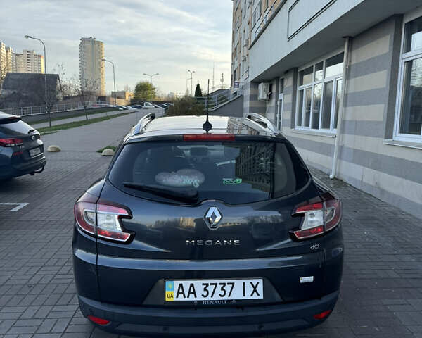 Сірий Рено Меган, об'ємом двигуна 1.5 л та пробігом 225 тис. км за 8000 $, фото 3 на Automoto.ua