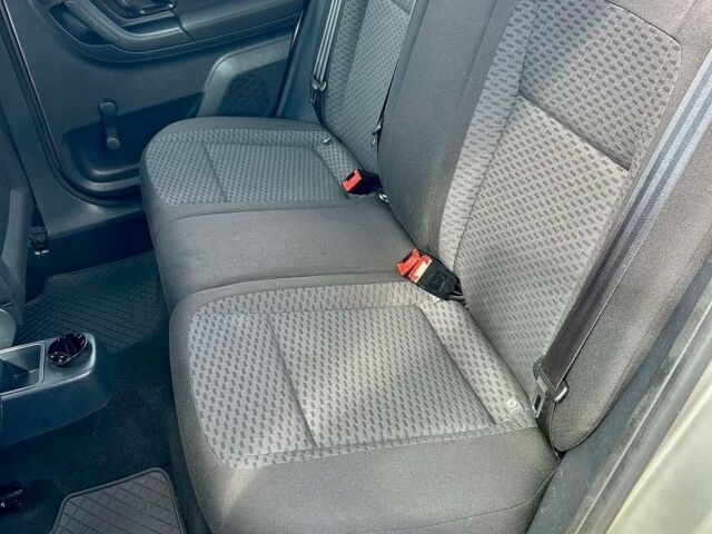 Сірий Рено Меган, об'ємом двигуна 0 л та пробігом 295 тис. км за 7122 $, фото 5 на Automoto.ua