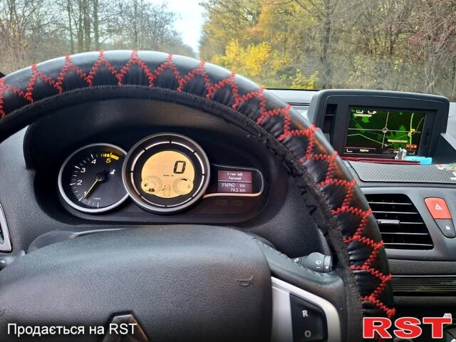 Сірий Рено Меган, об'ємом двигуна 1.5 л та пробігом 316 тис. км за 7500 $, фото 5 на Automoto.ua