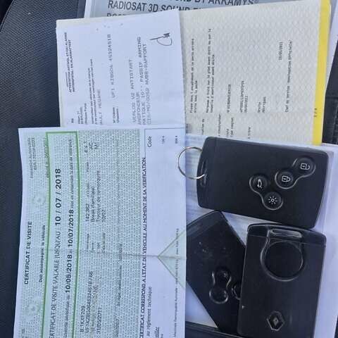 Серый Рено Меган, объемом двигателя 1.46 л и пробегом 208 тыс. км за 5999 $, фото 6 на Automoto.ua