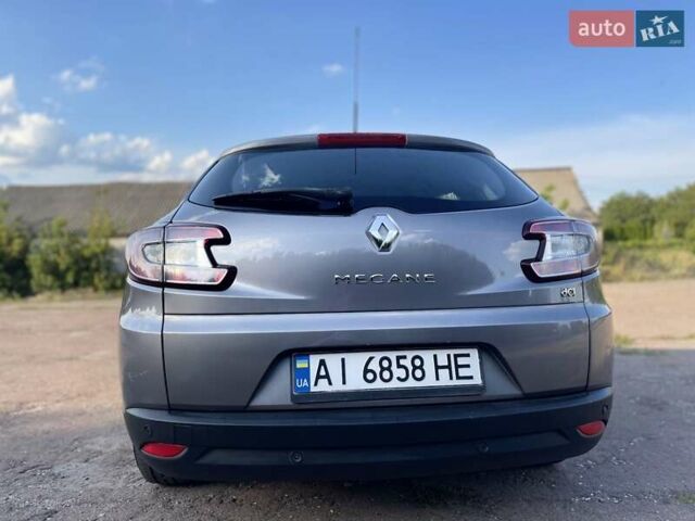 Сірий Рено Меган, об'ємом двигуна 1.46 л та пробігом 339 тис. км за 6400 $, фото 2 на Automoto.ua