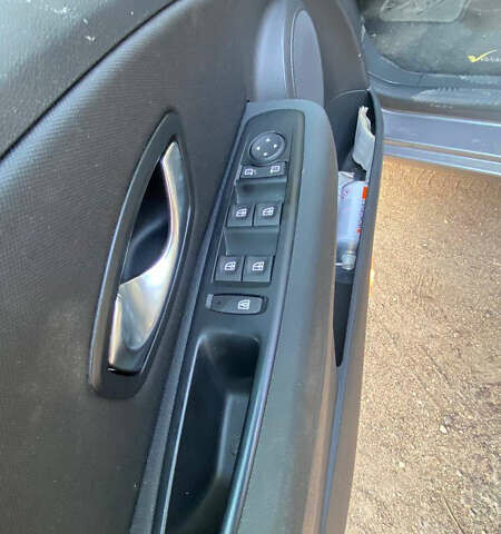 Серый Рено Меган, объемом двигателя 1.5 л и пробегом 151 тыс. км за 7800 $, фото 15 на Automoto.ua