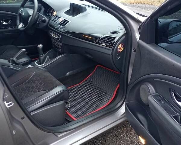 Серый Рено Меган, объемом двигателя 1.46 л и пробегом 280 тыс. км за 7000 $, фото 10 на Automoto.ua