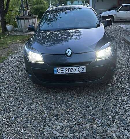 Рено Меган 2011 в Косове на Automoto.ua Серый Рено Меган, объемом двигателя 1.46 л и пробегом 254 тыс. км за 6999 $, фото 22 на Automoto.ua