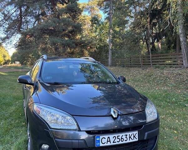 Серый Рено Меган, объемом двигателя 1.5 л и пробегом 310 тыс. км за 6500 $, фото 11 на Automoto.ua