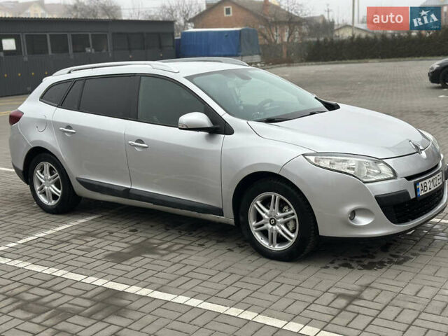 Серый Рено Меган, объемом двигателя 1.46 л и пробегом 243 тыс. км за 7200 $, фото 14 на Automoto.ua