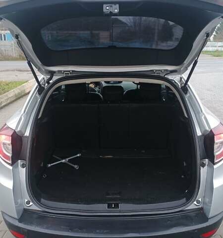 Серый Рено Меган, объемом двигателя 1.46 л и пробегом 307 тыс. км за 5800 $, фото 3 на Automoto.ua