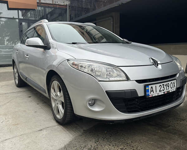 Серый Рено Меган, объемом двигателя 1.9 л и пробегом 213 тыс. км за 7700 $, фото 13 на Automoto.ua