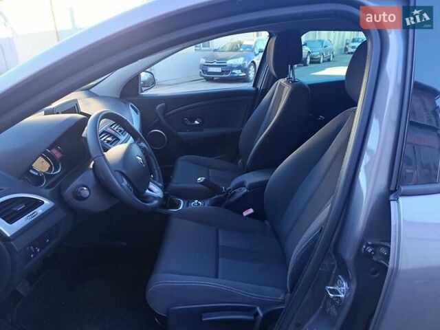 Серый Рено Меган, объемом двигателя 1.4 л и пробегом 215 тыс. км за 5850 $, фото 6 на Automoto.ua