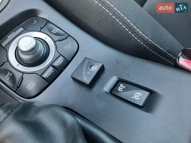 Серый Рено Меган, объемом двигателя 1.6 л и пробегом 194 тыс. км за 8100 $, фото 57 на Automoto.ua