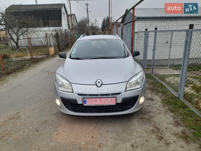 Серый Рено Меган, объемом двигателя 1.5 л и пробегом 270 тыс. км за 7350 $, фото 13 на Automoto.ua