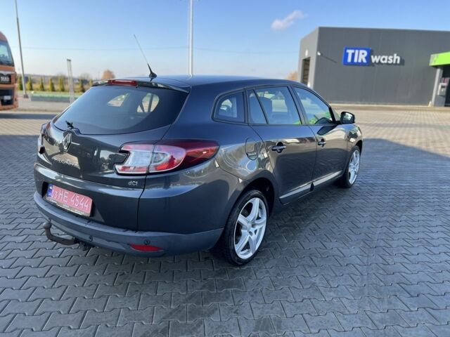 Сірий Рено Меган, об'ємом двигуна 1.5 л та пробігом 350 тис. км за 6200 $, фото 1 на Automoto.ua