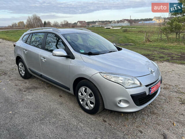 Сірий Рено Меган, об'ємом двигуна 1.5 л та пробігом 230 тис. км за 6999 $, фото 7 на Automoto.ua