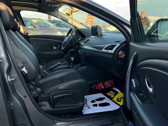 Серый Рено Меган, объемом двигателя 1.5 л и пробегом 208 тыс. км за 7800 $, фото 21 на Automoto.ua