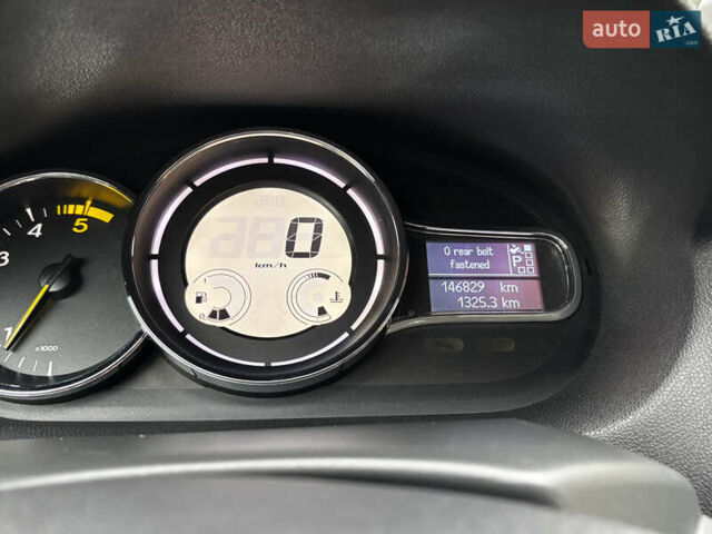 Серый Рено Меган, объемом двигателя 1.5 л и пробегом 146 тыс. км за 8890 $, фото 38 на Automoto.ua