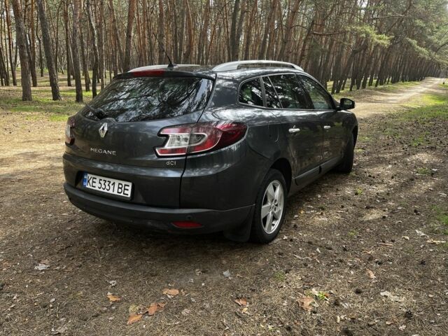 Серый Рено Меган, объемом двигателя 1.5 л и пробегом 300 тыс. км за 6000 $, фото 3 на Automoto.ua