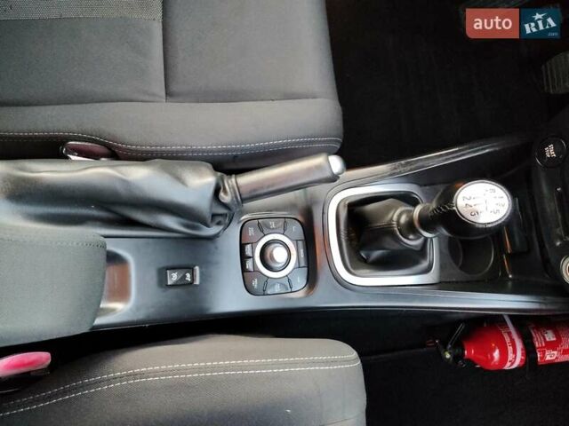 Сірий Рено Меган, об'ємом двигуна 1.46 л та пробігом 283 тис. км за 7700 $, фото 11 на Automoto.ua