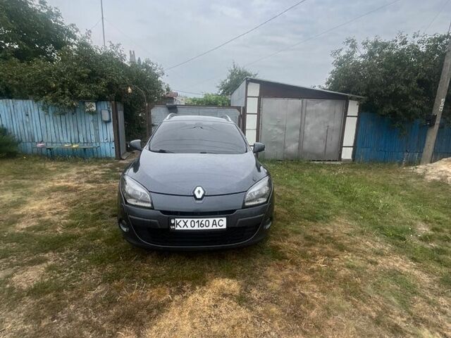 Сірий Рено Меган, об'ємом двигуна 1.46 л та пробігом 247 тис. км за 6500 $, фото 12 на Automoto.ua