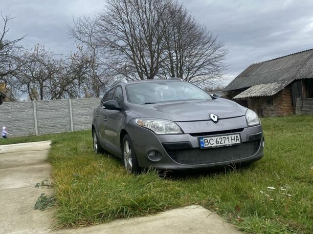 Серый Рено Меган, объемом двигателя 1.5 л и пробегом 220 тыс. км за 7400 $, фото 1 на Automoto.ua
