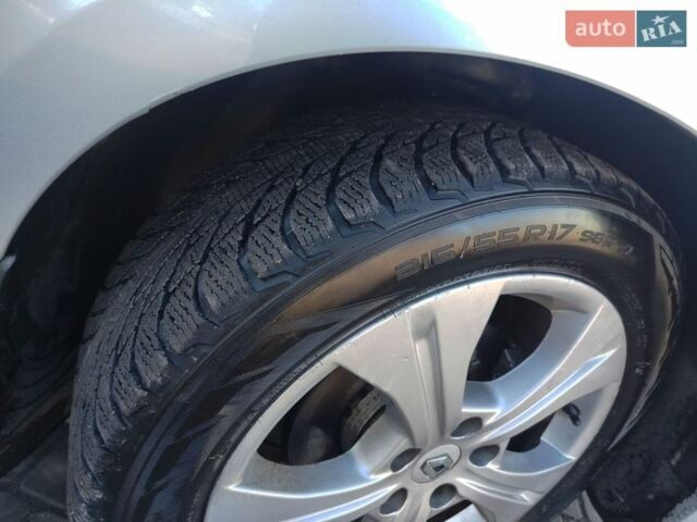 Сірий Рено Меган, об'ємом двигуна 1.5 л та пробігом 278 тис. км за 7300 $, фото 28 на Automoto.ua