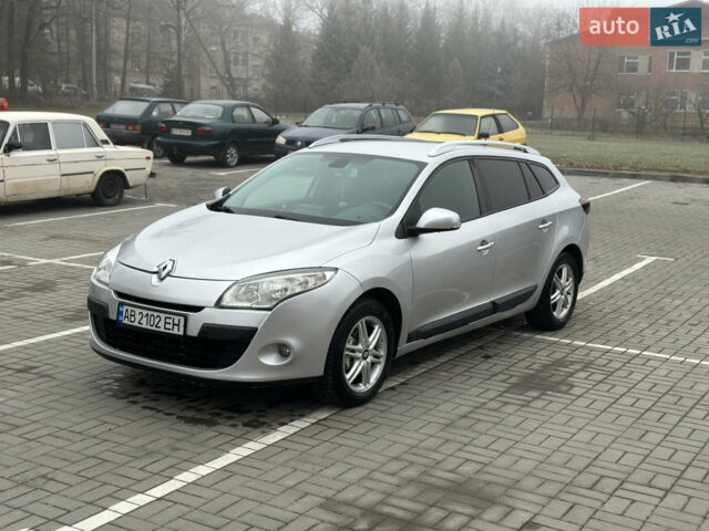 Серый Рено Меган, объемом двигателя 1.46 л и пробегом 243 тыс. км за 7200 $, фото 17 на Automoto.ua