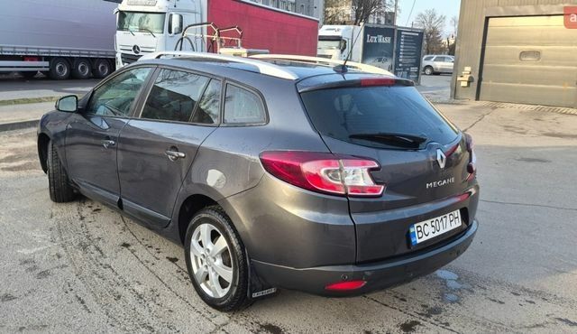 Сірий Рено Меган, об'ємом двигуна 1.46 л та пробігом 257 тис. км за 7100 $, фото 1 на Automoto.ua