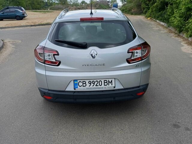 Сірий Рено Меган, об'ємом двигуна 1.5 л та пробігом 298 тис. км за 7000 $, фото 9 на Automoto.ua