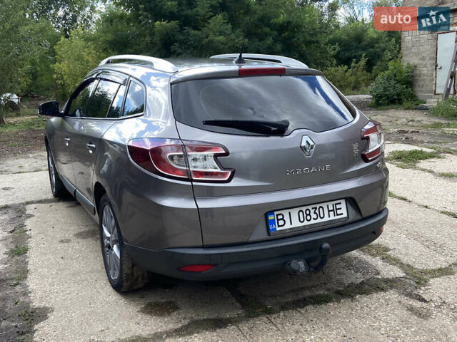 Серый Рено Меган, объемом двигателя 1.46 л и пробегом 294 тыс. км за 8250 $, фото 9 на Automoto.ua