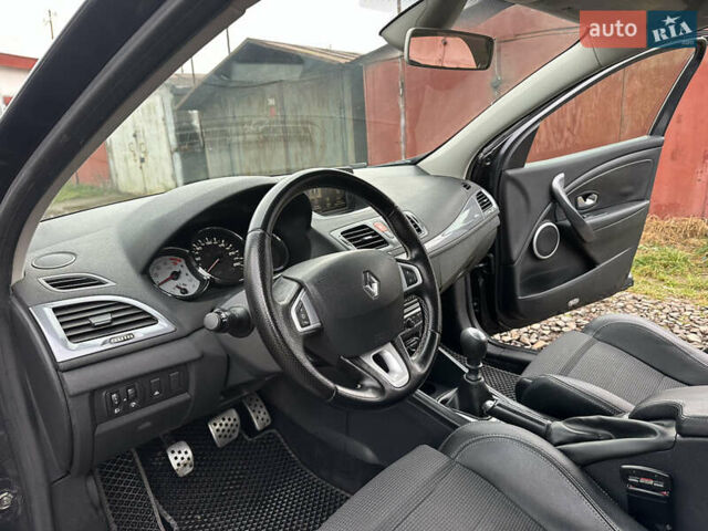 Серый Рено Меган, объемом двигателя 1.46 л и пробегом 232 тыс. км за 7650 $, фото 27 на Automoto.ua