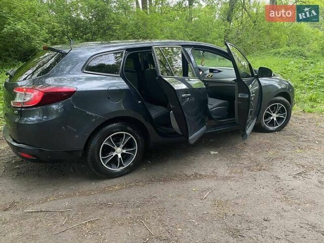 Сірий Рено Меган, об'ємом двигуна 1.5 л та пробігом 250 тис. км за 7200 $, фото 4 на Automoto.ua