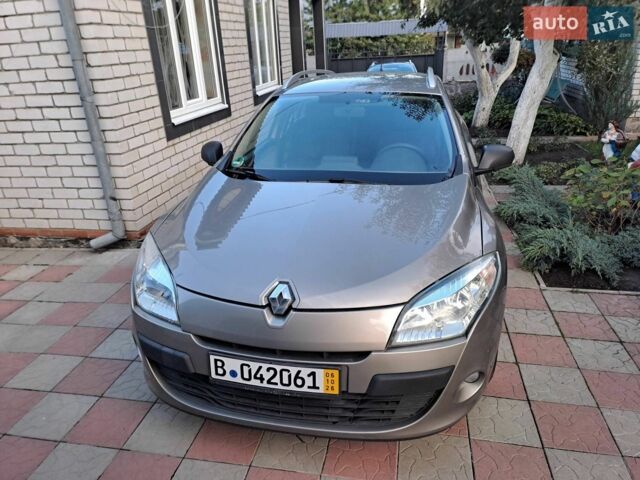 Сірий Рено Меган, об'ємом двигуна 1.6 л та пробігом 191 тис. км за 7500 $, фото 6 на Automoto.ua