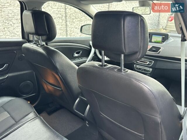 Сірий Рено Меган, об'ємом двигуна 1.6 л та пробігом 175 тис. км за 7950 $, фото 87 на Automoto.ua