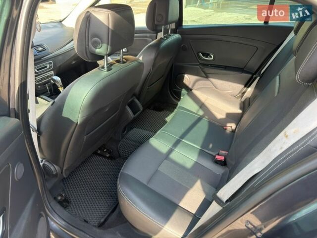 Сірий Рено Меган, об'ємом двигуна 1.5 л та пробігом 253 тис. км за 6999 $, фото 8 на Automoto.ua
