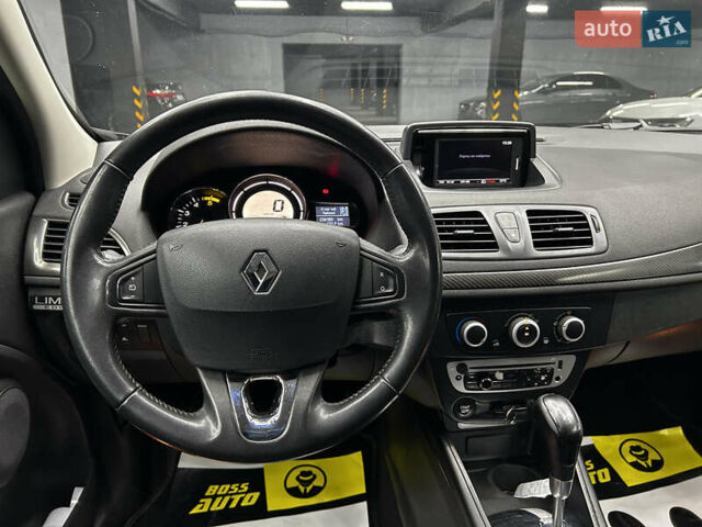 Сірий Рено Меган, об'ємом двигуна 1.46 л та пробігом 252 тис. км за 8500 $, фото 17 на Automoto.ua