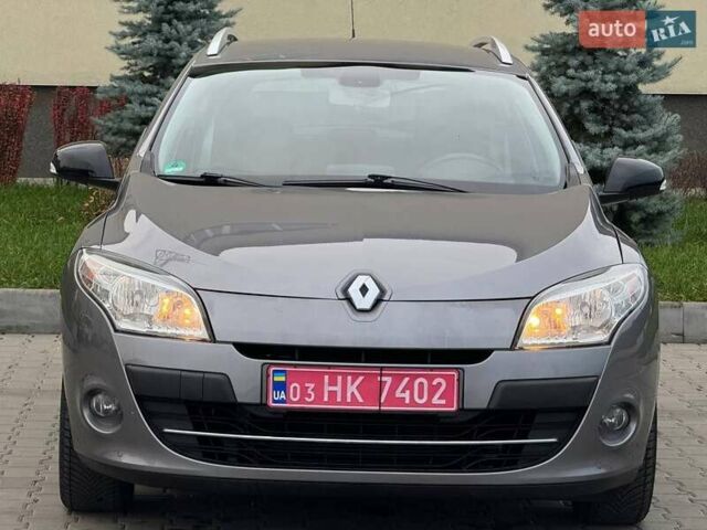 Сірий Рено Меган, об'ємом двигуна 1.4 л та пробігом 216 тис. км за 6500 $, фото 1 на Automoto.ua