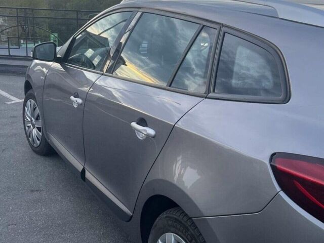 Сірий Рено Меган, об'ємом двигуна 1.4 л та пробігом 260 тис. км за 7700 $, фото 6 на Automoto.ua