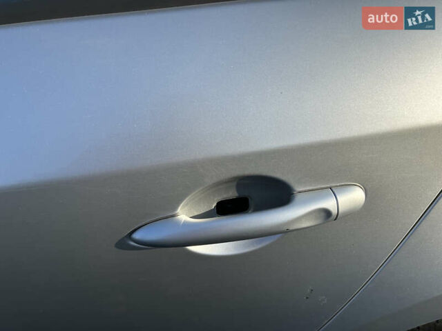 Сірий Рено Меган, об'ємом двигуна 1.46 л та пробігом 305 тис. км за 7200 $, фото 27 на Automoto.ua