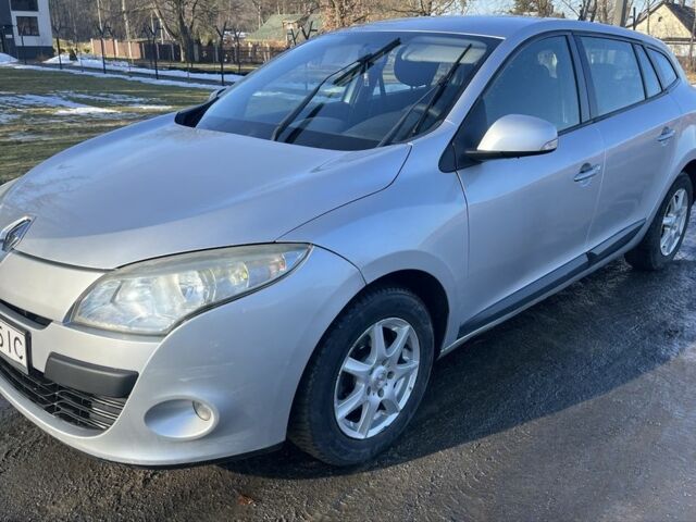 Сірий Рено Меган, об'ємом двигуна 1.5 л та пробігом 220 тис. км за 6200 $, фото 4 на Automoto.ua