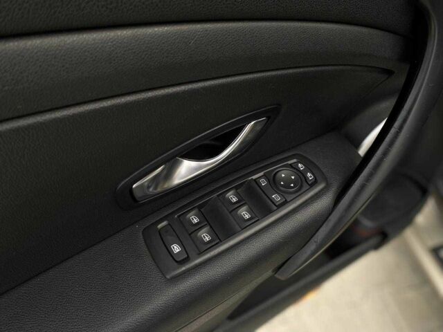 Серый Рено Меган, объемом двигателя 1.5 л и пробегом 183 тыс. км за 7990 $, фото 8 на Automoto.ua