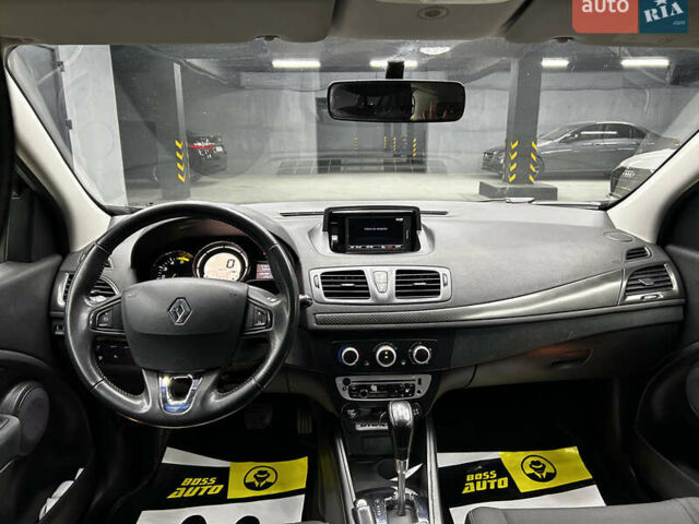 Сірий Рено Меган, об'ємом двигуна 1.46 л та пробігом 252 тис. км за 8500 $, фото 16 на Automoto.ua