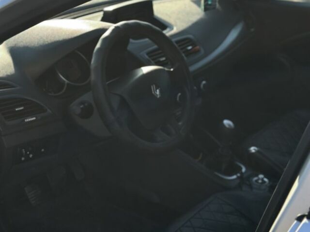 Серый Рено Меган, объемом двигателя 1.5 л и пробегом 203 тыс. км за 6700 $, фото 8 на Automoto.ua