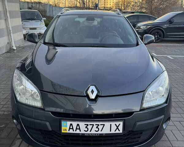 Сірий Рено Меган, об'ємом двигуна 1.5 л та пробігом 225 тис. км за 8000 $, фото 8 на Automoto.ua