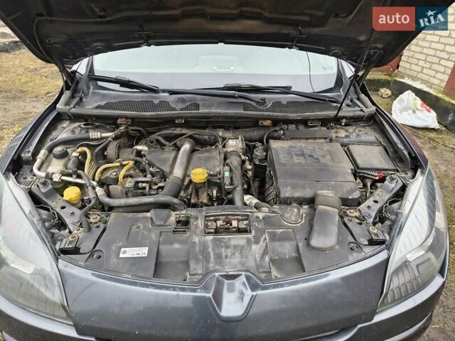 Серый Рено Меган, объемом двигателя 1.46 л и пробегом 292 тыс. км за 7000 $, фото 3 на Automoto.ua
