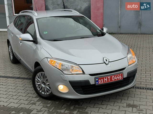 Сірий Рено Меган, об'ємом двигуна 1.6 л та пробігом 182 тис. км за 6699 $, фото 11 на Automoto.ua
