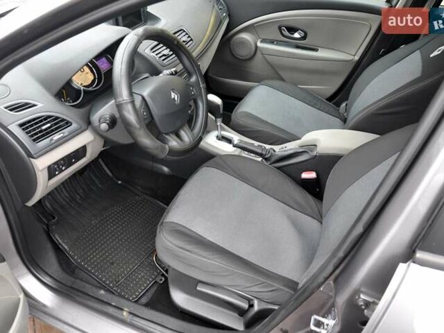 Сірий Рено Меган, об'ємом двигуна 1.5 л та пробігом 250 тис. км за 6500 $, фото 15 на Automoto.ua