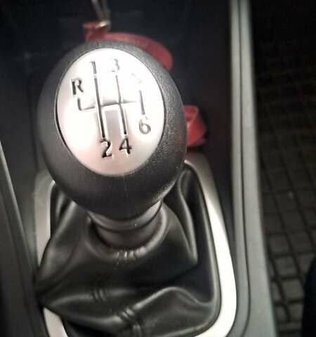 Серый Рено Меган, объемом двигателя 1.46 л и пробегом 236 тыс. км за 6100 $, фото 3 на Automoto.ua